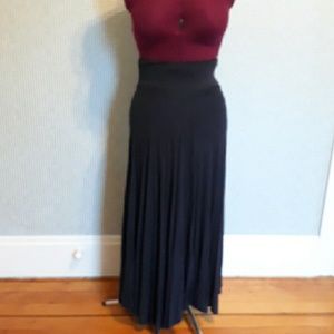 Wrap style knit skirt